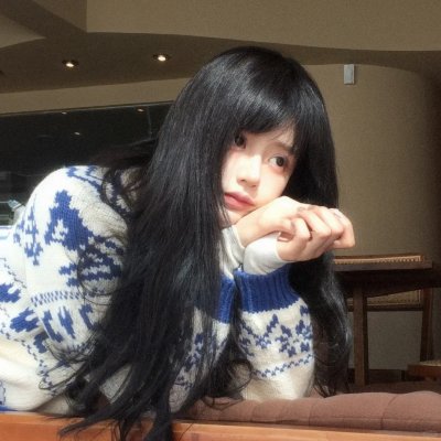 请求庇护海报